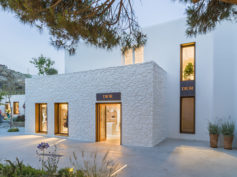 5 Things to Get at the New Dior Pop-up in Mykonos