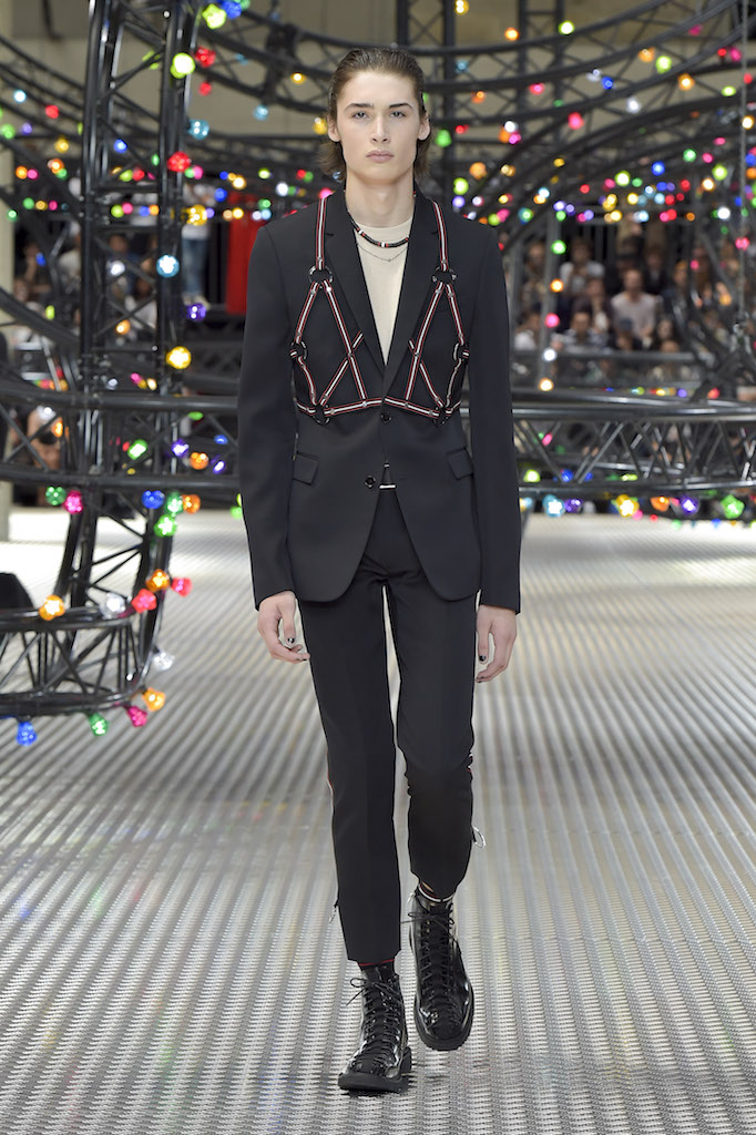 Dior_Homme_mss17_look_04